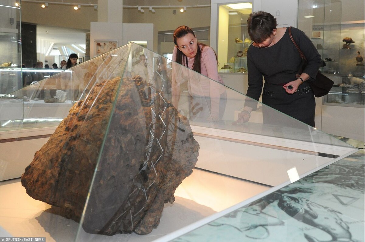 The mystery of the Tunguska meteorite hides extraterrestrial technology and Tesla's expeditions proved it