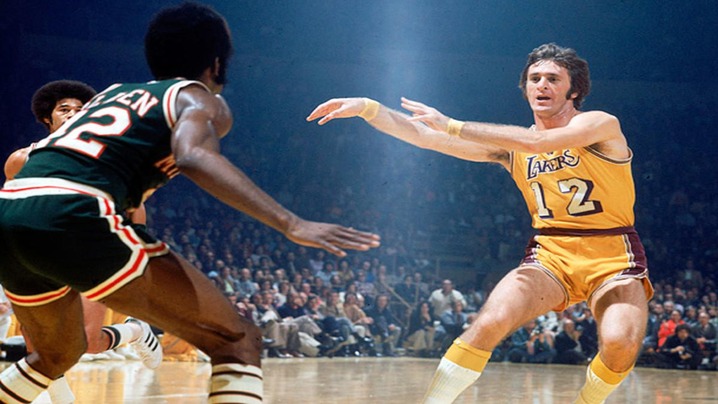 Unbeatable Legends: The Top 10 NBA Teams with the Longest Winning Streaks