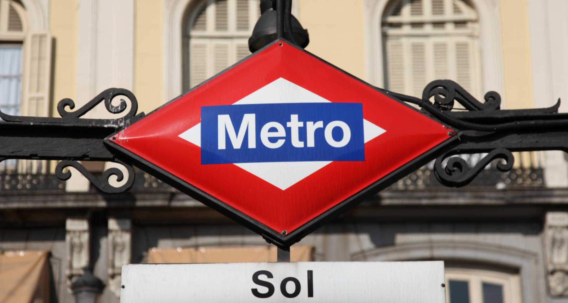 Top 5 most beautiful metro stations in the world