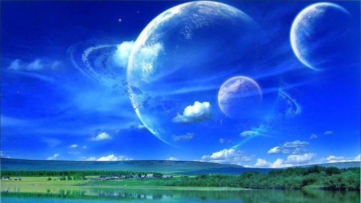 4 Intriguing Encounters with Alternate Worlds