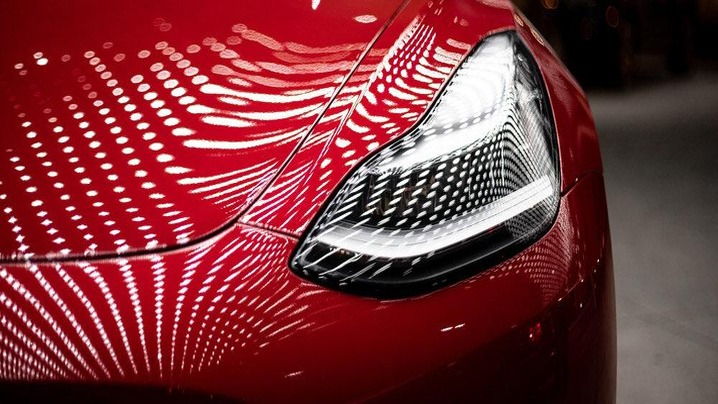 What Makes a Car Company Valuable?